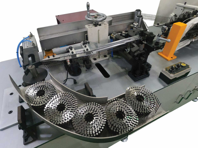 Small Scale Nail Collating Machine